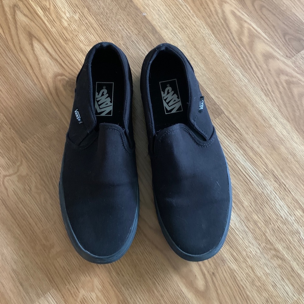 VANS // Black Slip On Shoes